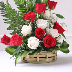 FlowerAura Fresh Live Flower Bouquet of 20 White & Red Roses Flowers In Basket For Birthday Gift, Anniversary Gift, Wedding Gift, Congratulations Gift & Gift For Special Occasions (Same Day Delivery)